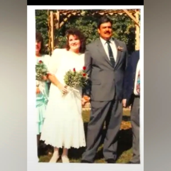 Meet your Posher, Troy - Picture 3 of 3